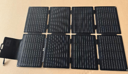 Foldable Solar Panel 80 W – Helios